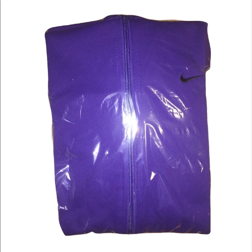 NWT Nike: Extra Small Women's Purple Zip-up Hoodie - Picture 4 of 5